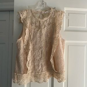 Mustard Seed Lace Cream top size small